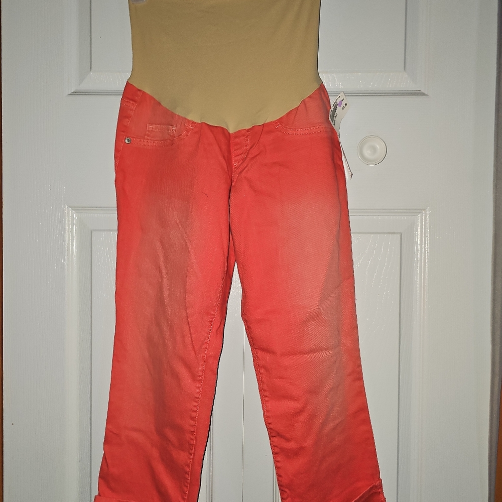 NWOT MOTHERHOOD MATERNITY LONG PANTS
